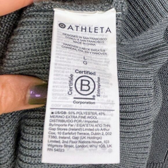 ATHLETA Hanover V Neck Sweater Knit Pullover Merino Wool Long Sleeves Gray sz L - Picture 13 of 15